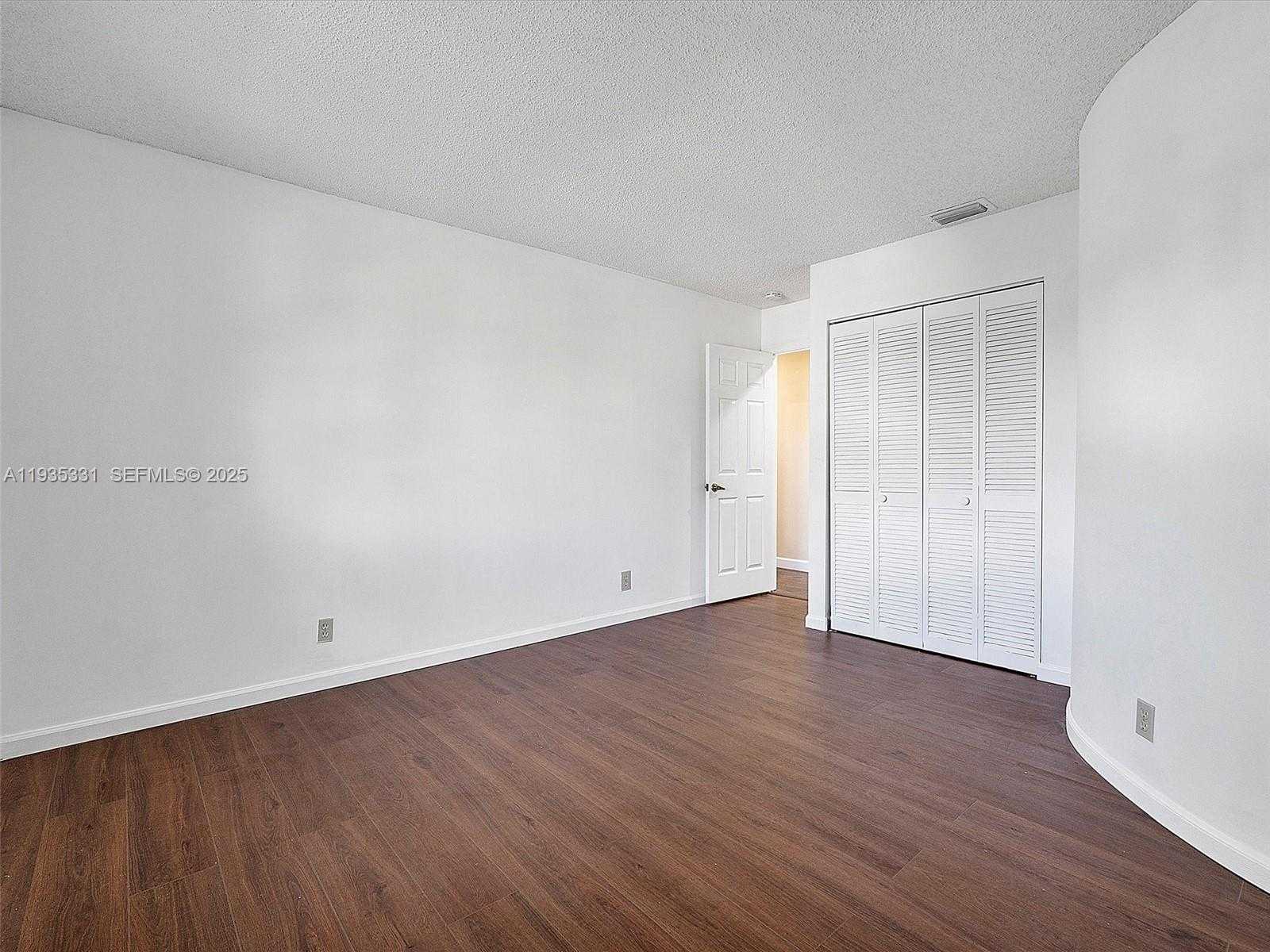 Small Image of 931 SOUTH WEST 150TH AVE, Sunrise Number 26