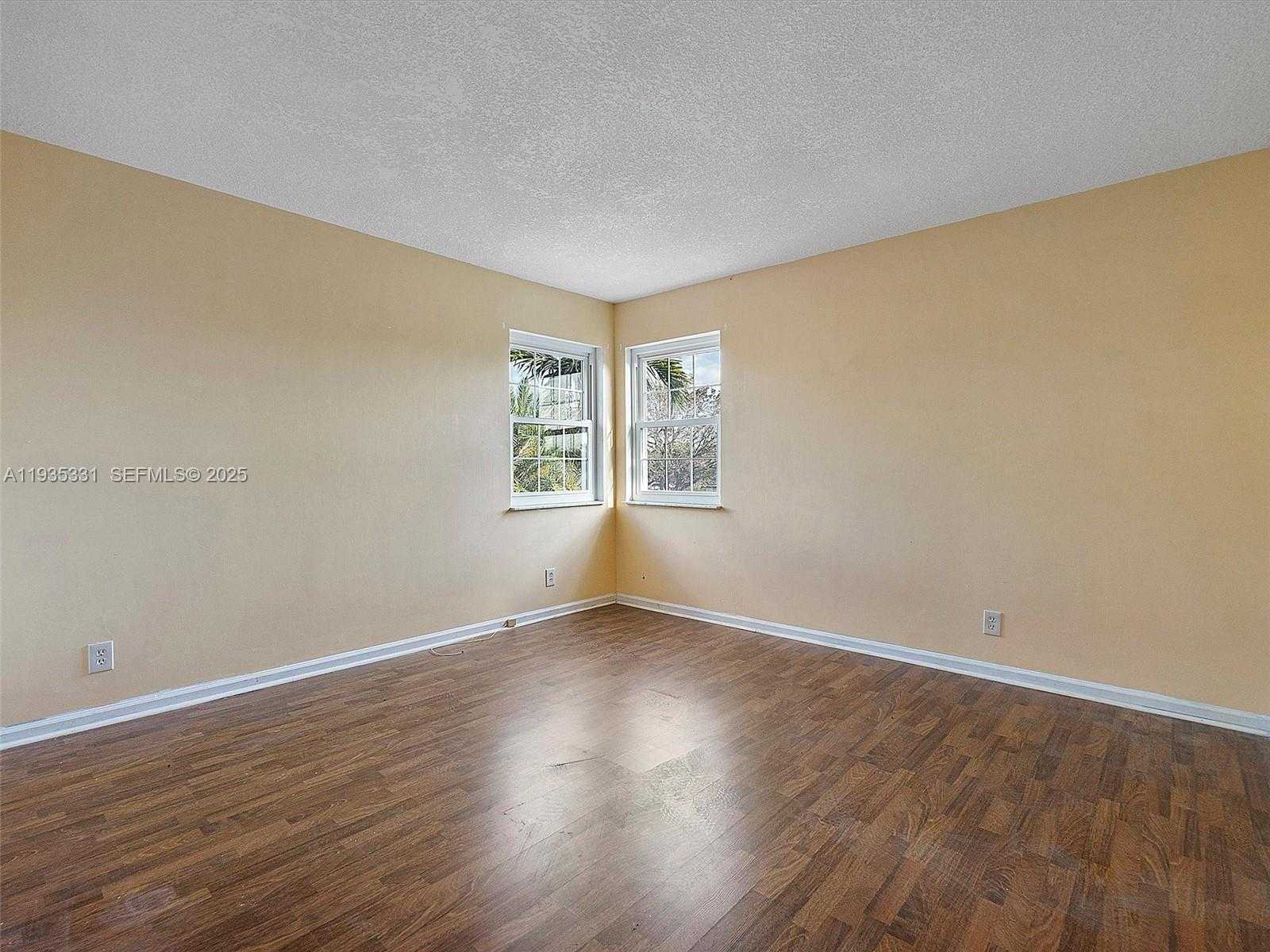 Small Image of 931 SOUTH WEST 150TH AVE, Sunrise Number 27