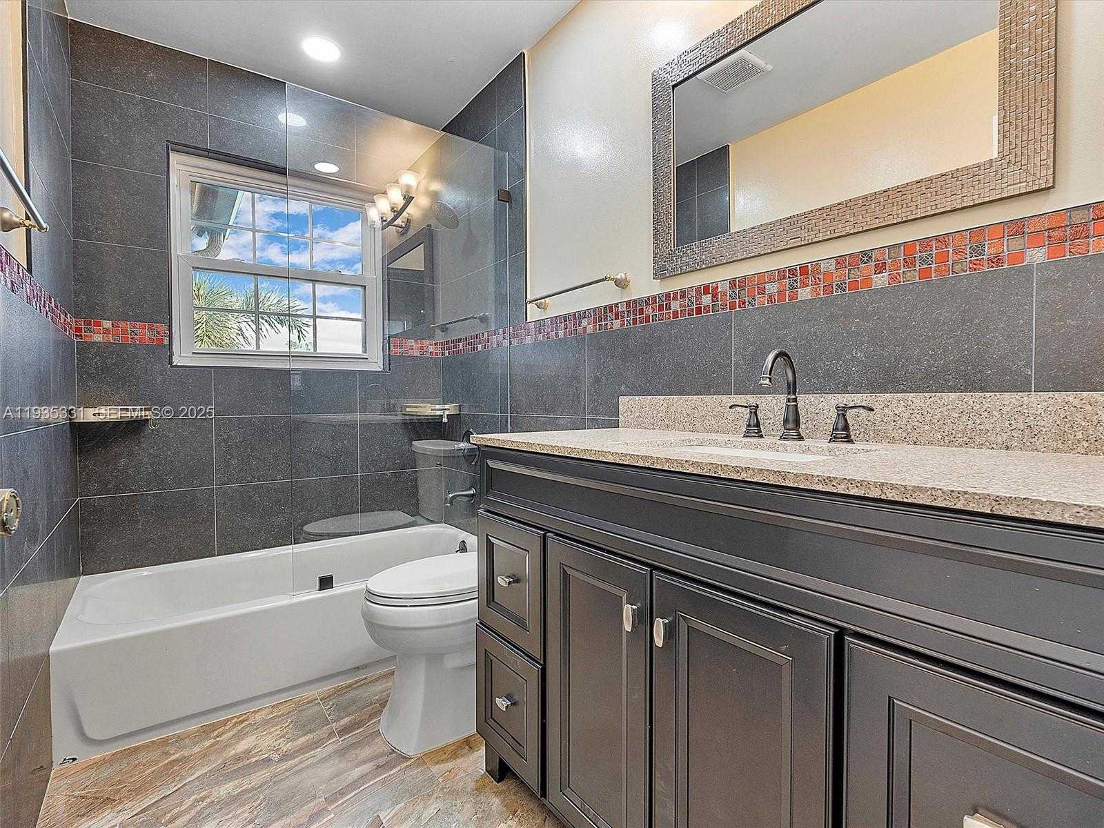 Small Image of 931 SOUTH WEST 150TH AVE, Sunrise Number 29