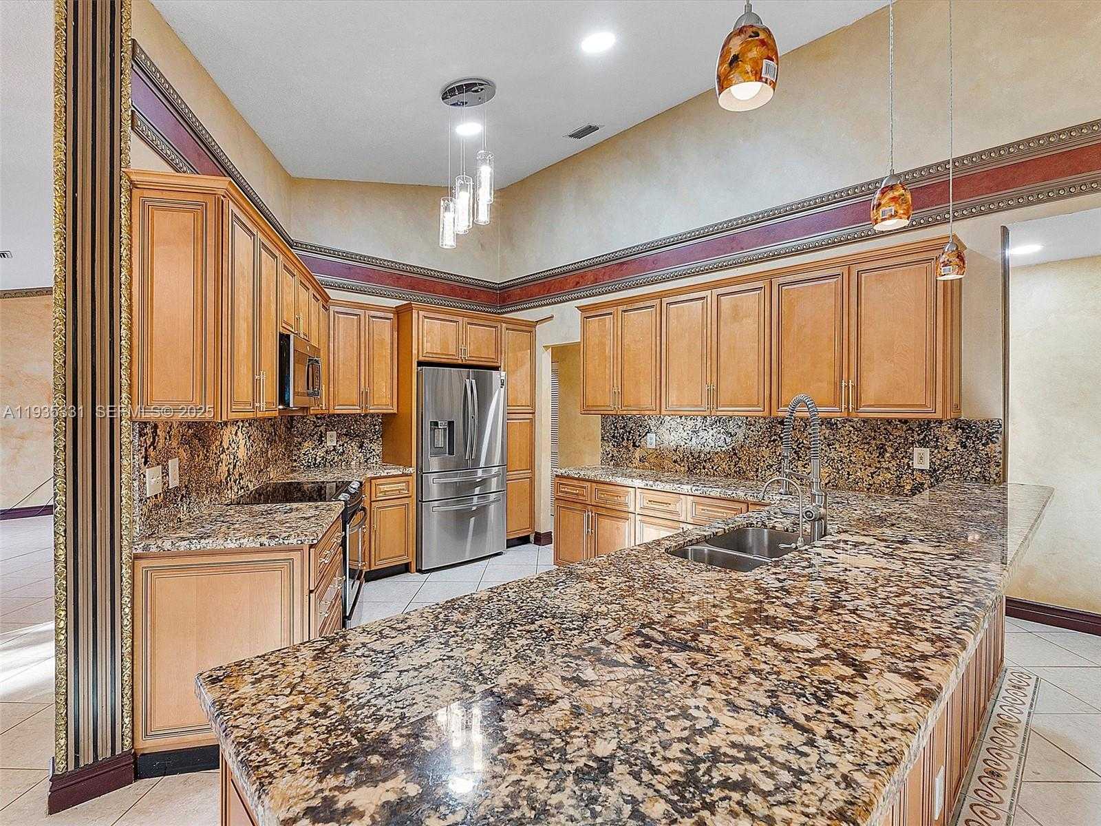 Small Image of 931 SOUTH WEST 150TH AVE, Sunrise Number 32