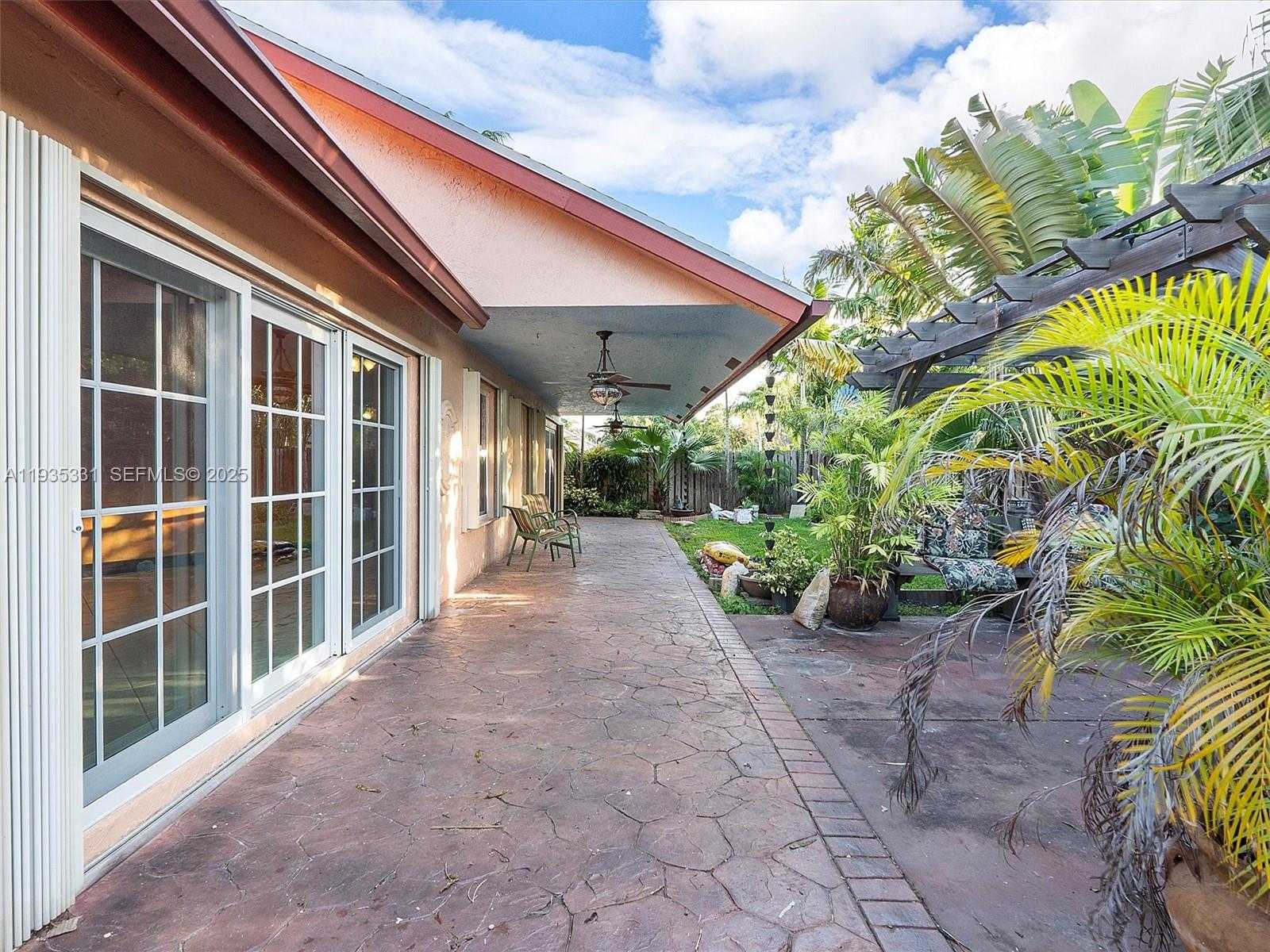 Small Image of 931 SOUTH WEST 150TH AVE, Sunrise Number 48