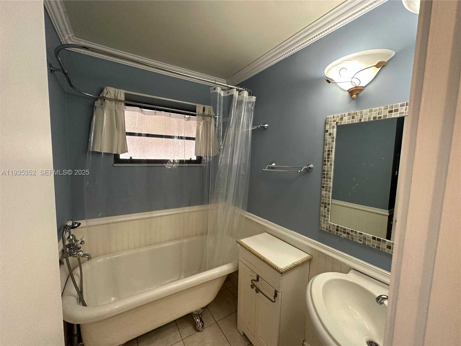 Small Image of 7880 NORTH WEST 11TH ST, Pembroke Pines Number 11