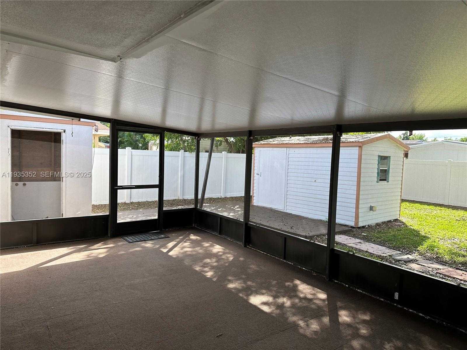 Small Image of 7880 NORTH WEST 11TH ST, Pembroke Pines Number 14