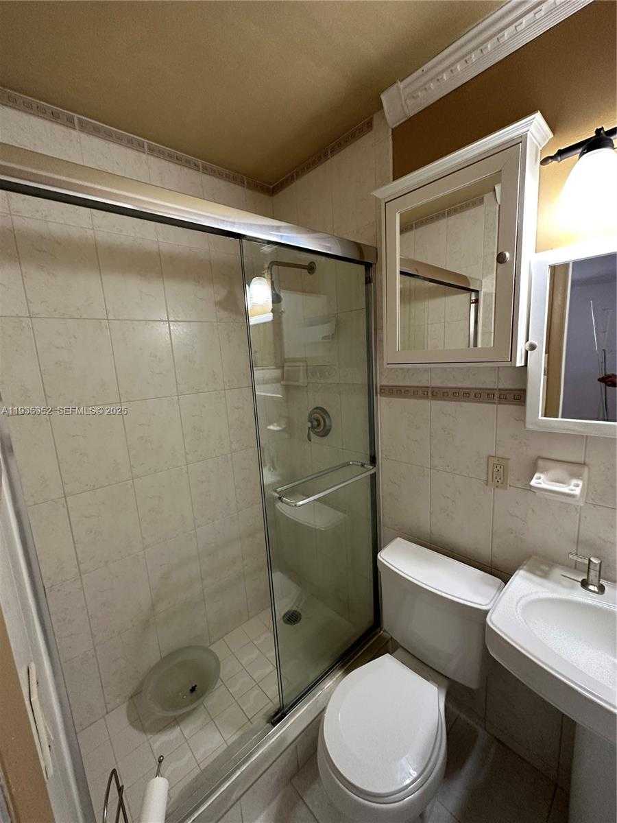 Small Image of 7880 NORTH WEST 11TH ST, Pembroke Pines Number 9