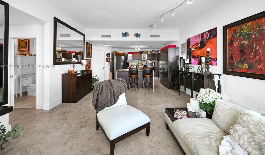 Small Image of 1900 NORTH BAYSHORE DR #5103, Miami Number 6