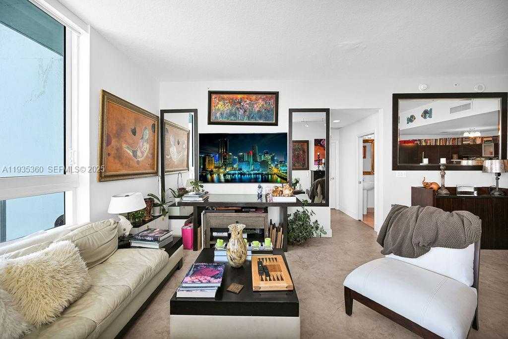 Small Image of 1900 NORTH BAYSHORE DR #5103, Miami Number 7