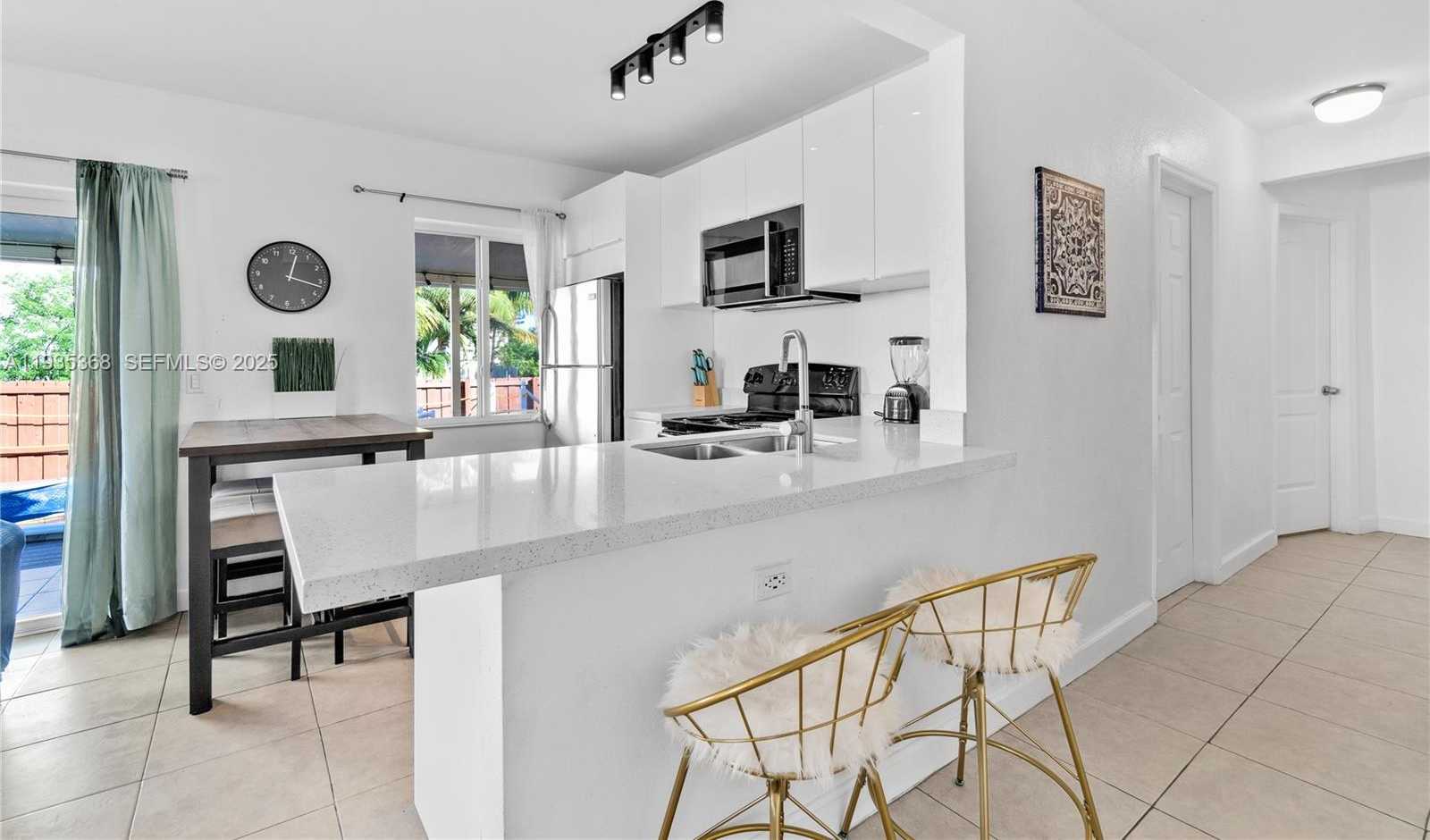 Small Image of 1021 NORTH WEST 23RD AVE #1023, Miami Number 7