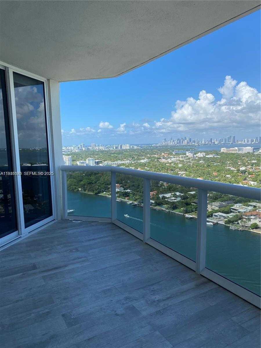 Small Image of 4779 COLLINS AVE #3606, Miami Beach Number 1