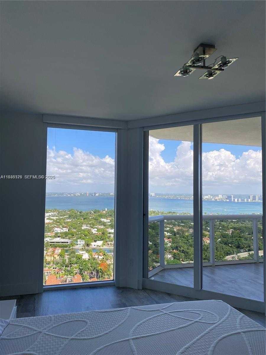 Small Image of 4779 COLLINS AVE #3606, Miami Beach Number 16