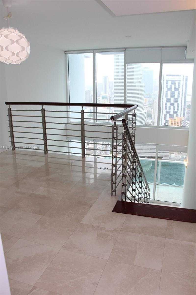 Small Image of 41 SOUTH EAST 5TH ST #2203, Miami Number 25