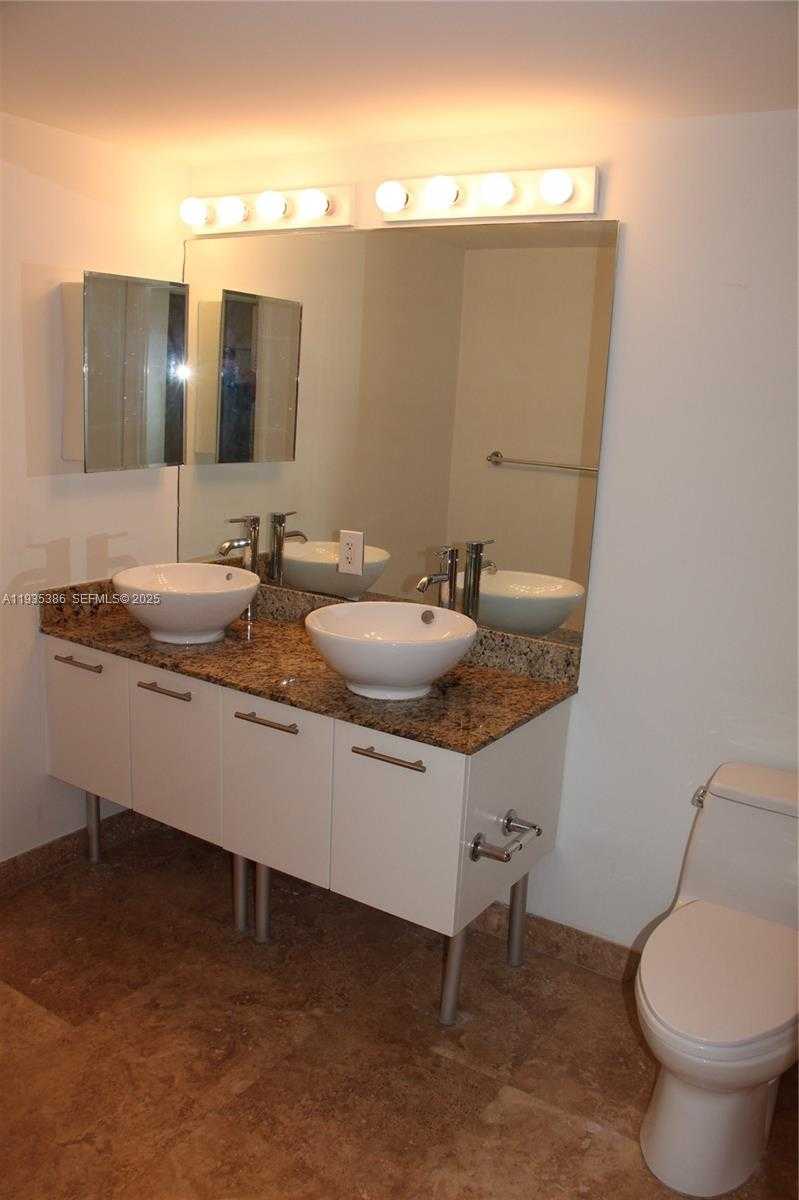 Small Image of 41 SOUTH EAST 5TH ST #2203, Miami Number 26