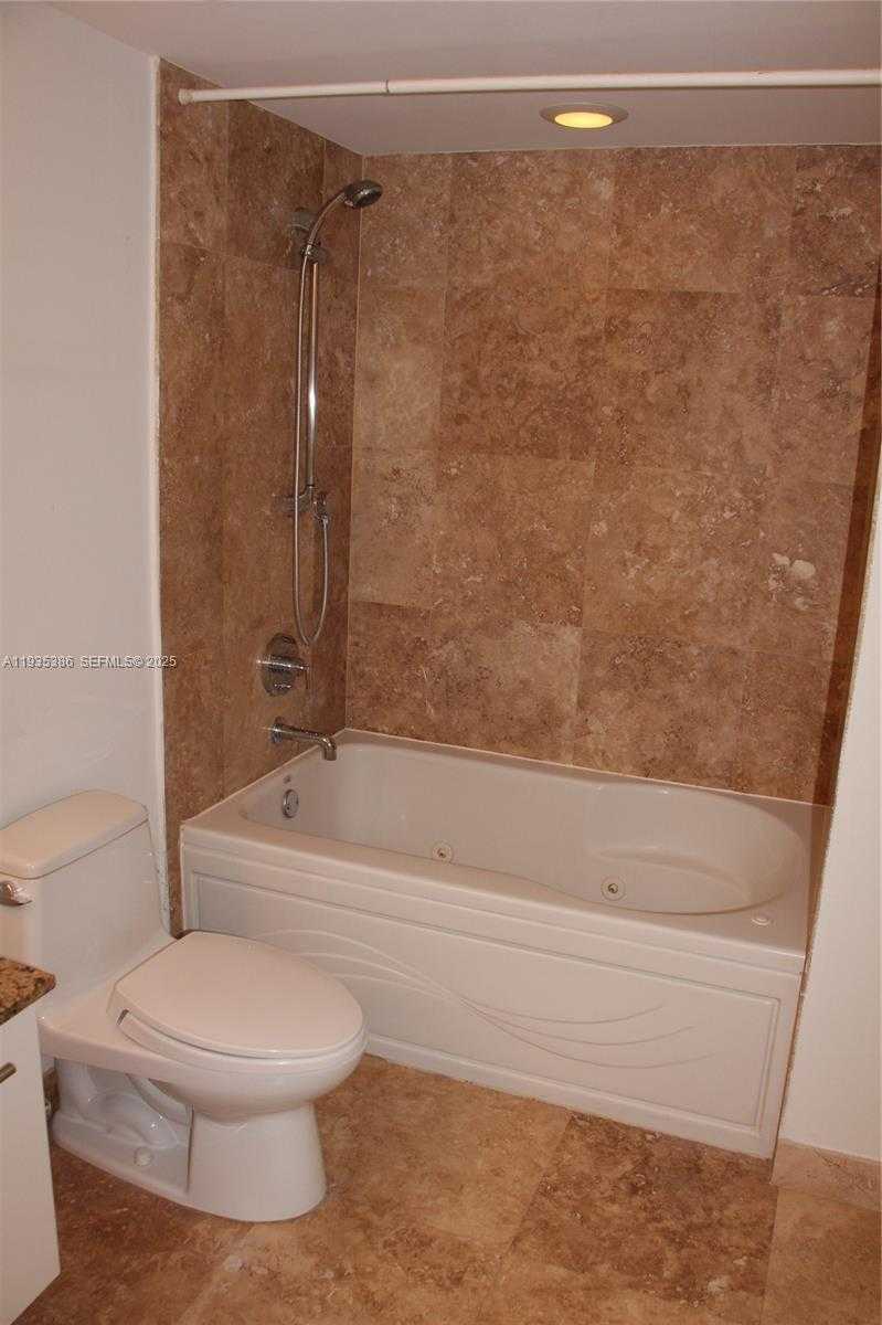 Small Image of 41 SOUTH EAST 5TH ST #2203, Miami Number 27