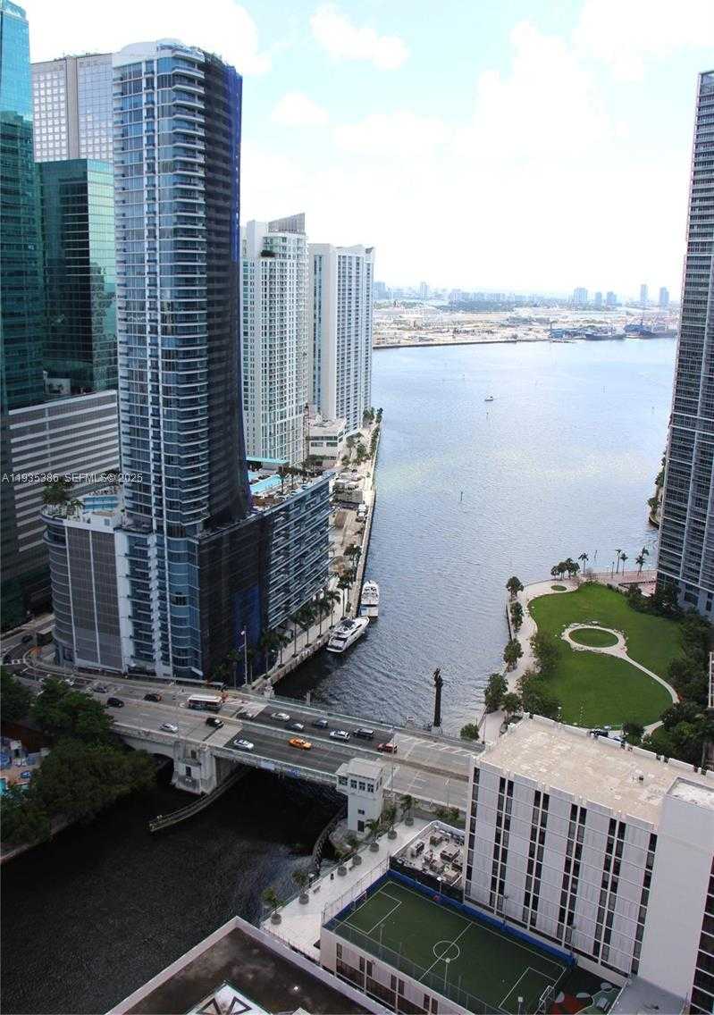 Small Image of 41 SOUTH EAST 5TH ST #2203, Miami Number 7