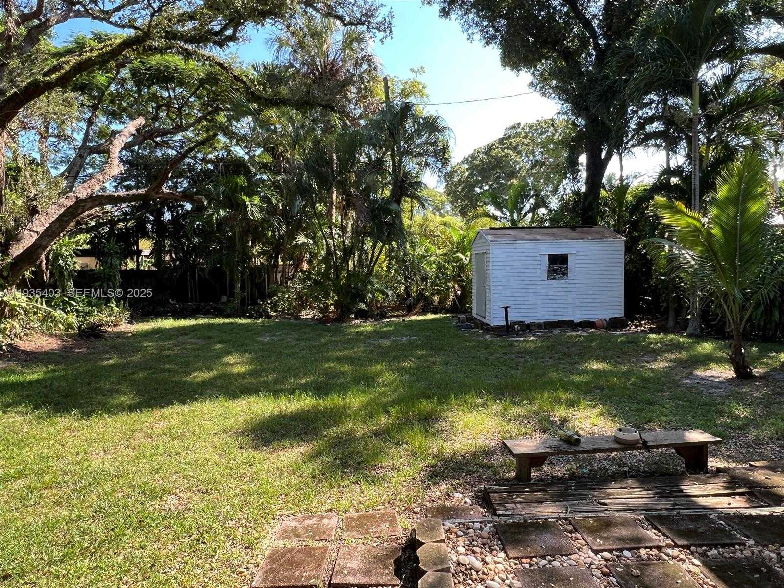 Small Image of 606 SOUTH WEST 11TH ST, Fort Lauderdale Number 17