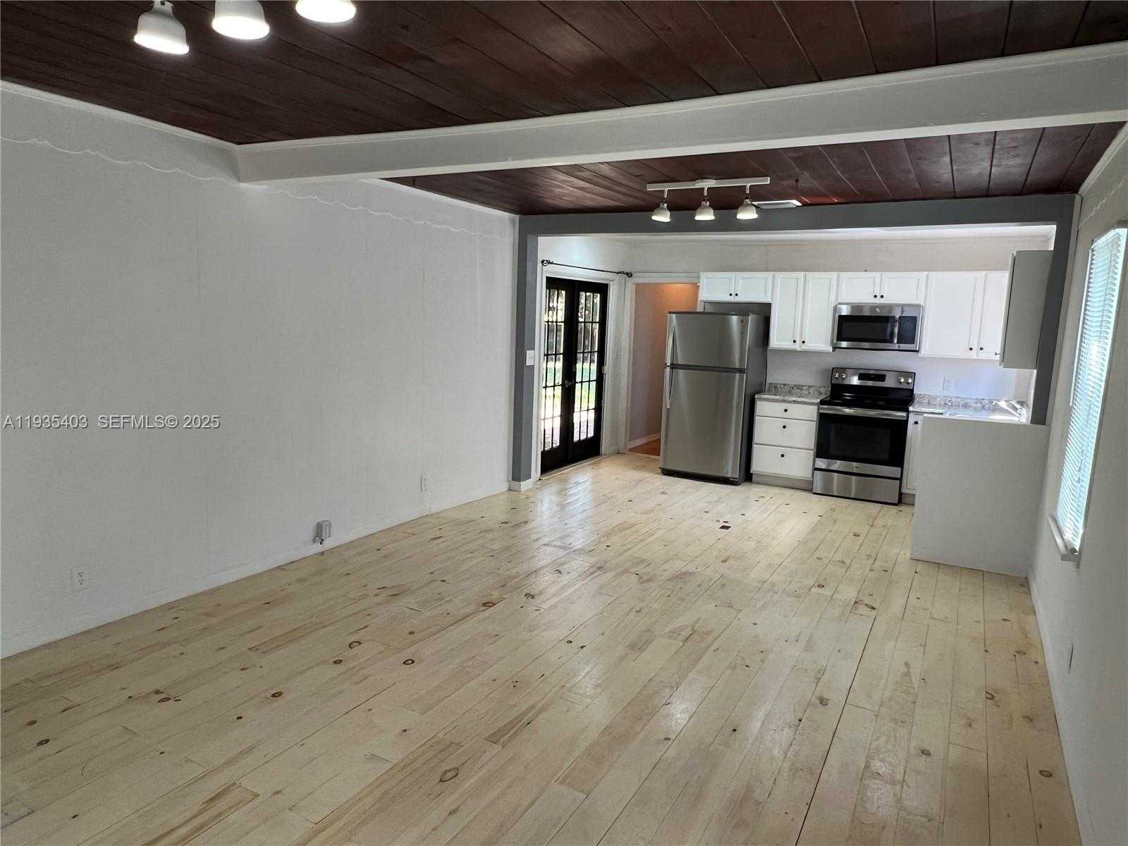 Small Image of 606 SOUTH WEST 11TH ST, Fort Lauderdale Number 5