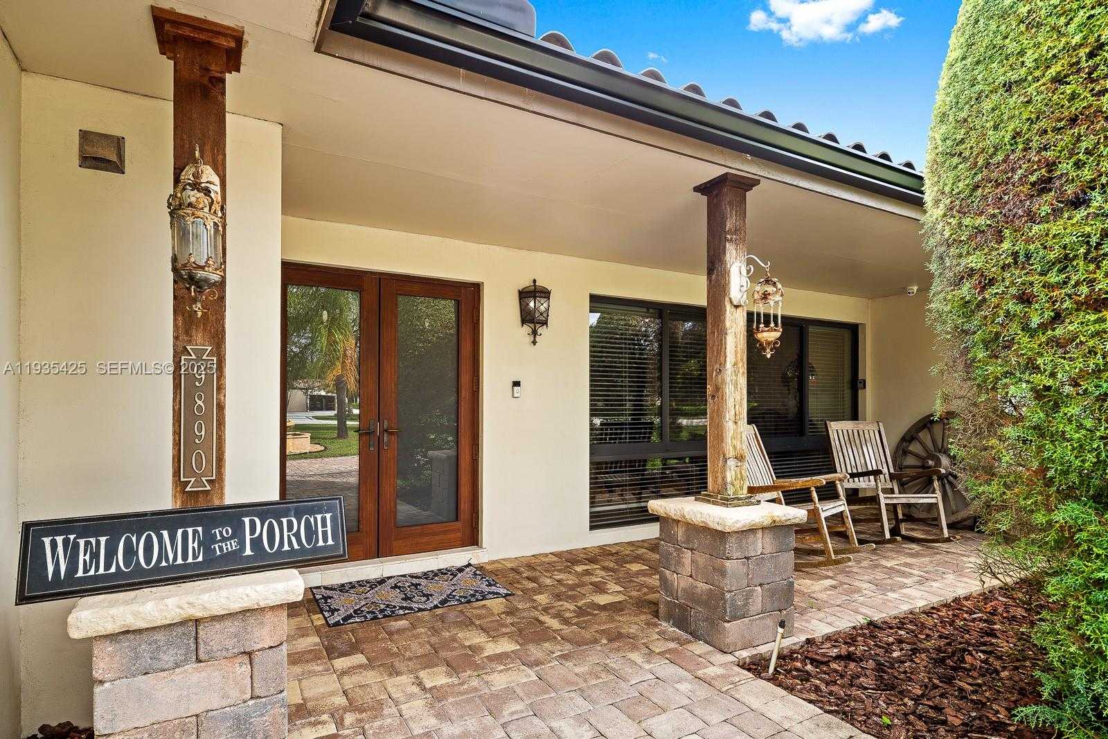 Small Image of 9890 SOUTH WEST 138TH ST, Miami Number 21