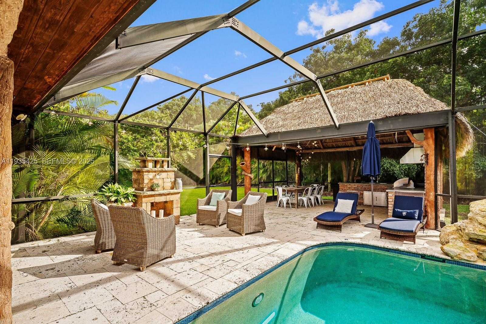 Small Image of 9890 SOUTH WEST 138TH ST, Miami Number 24