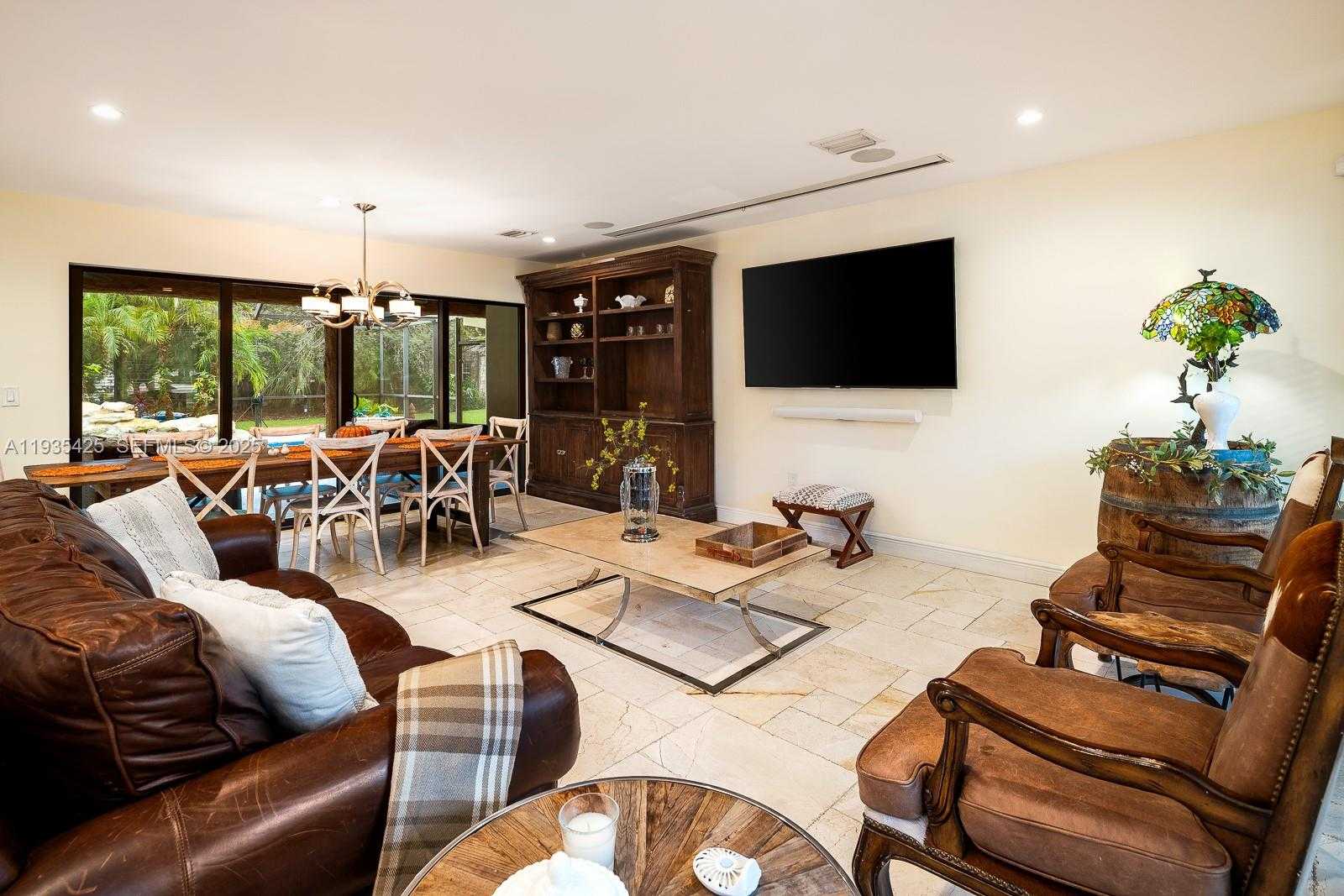 Small Image of 9890 SOUTH WEST 138TH ST, Miami Number 3