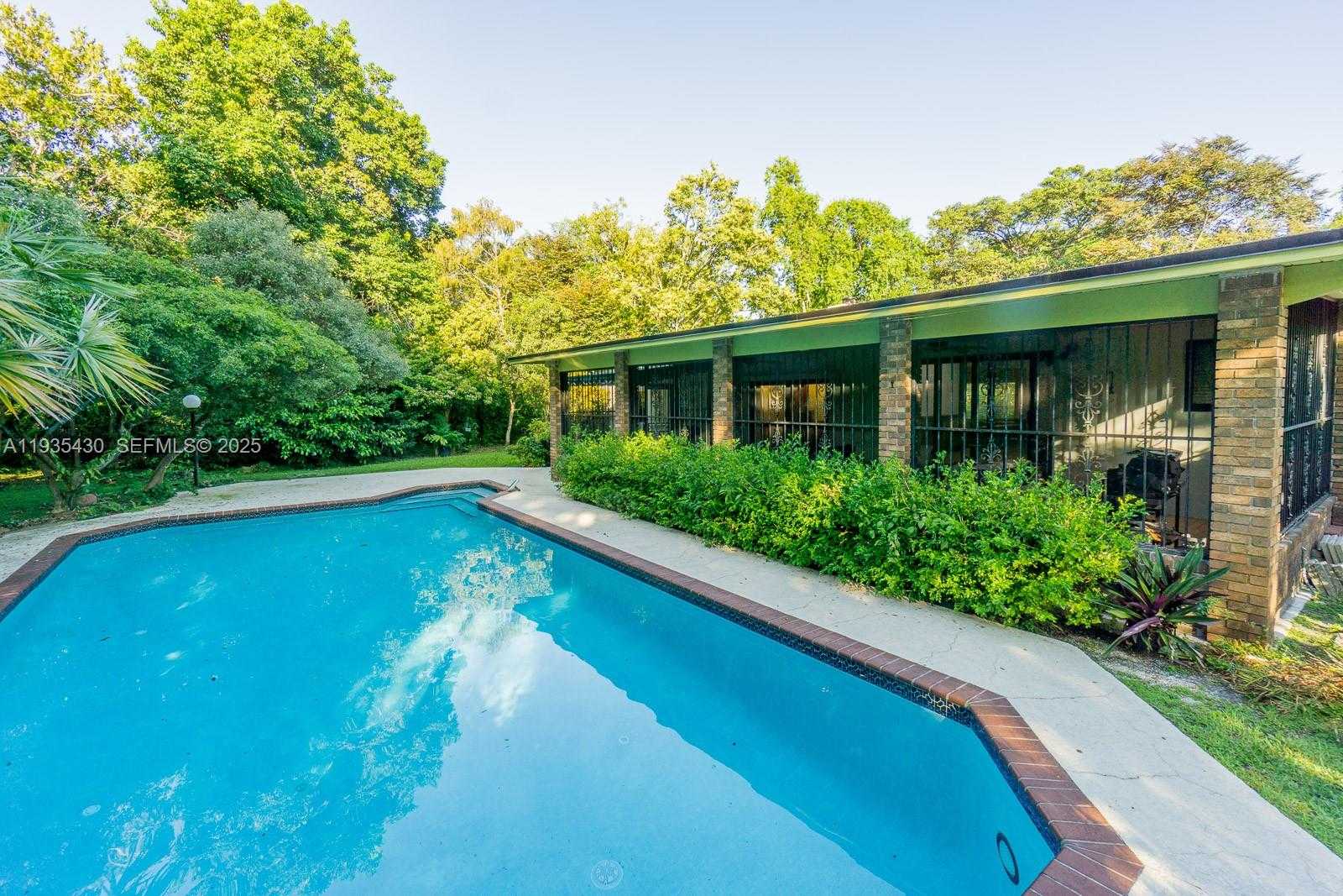 Small Image of 6290 SOUTH WEST 86TH ST, Miami Number 11