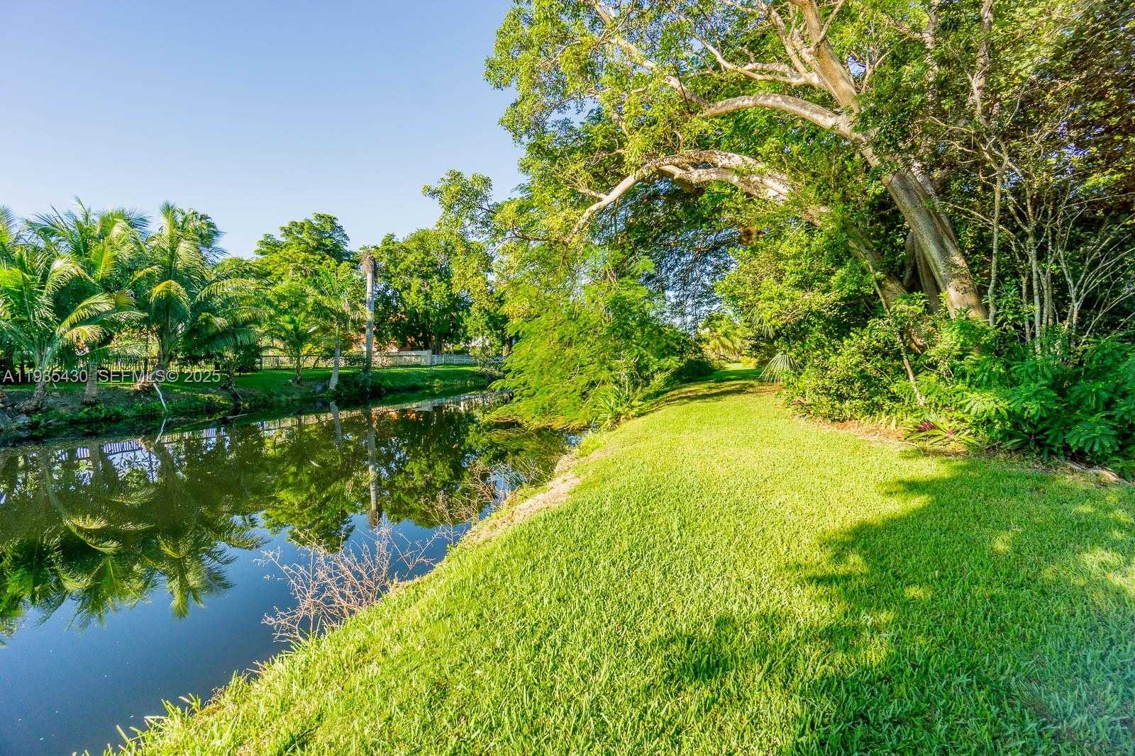 Small Image of 6290 SOUTH WEST 86TH ST, Miami Number 13