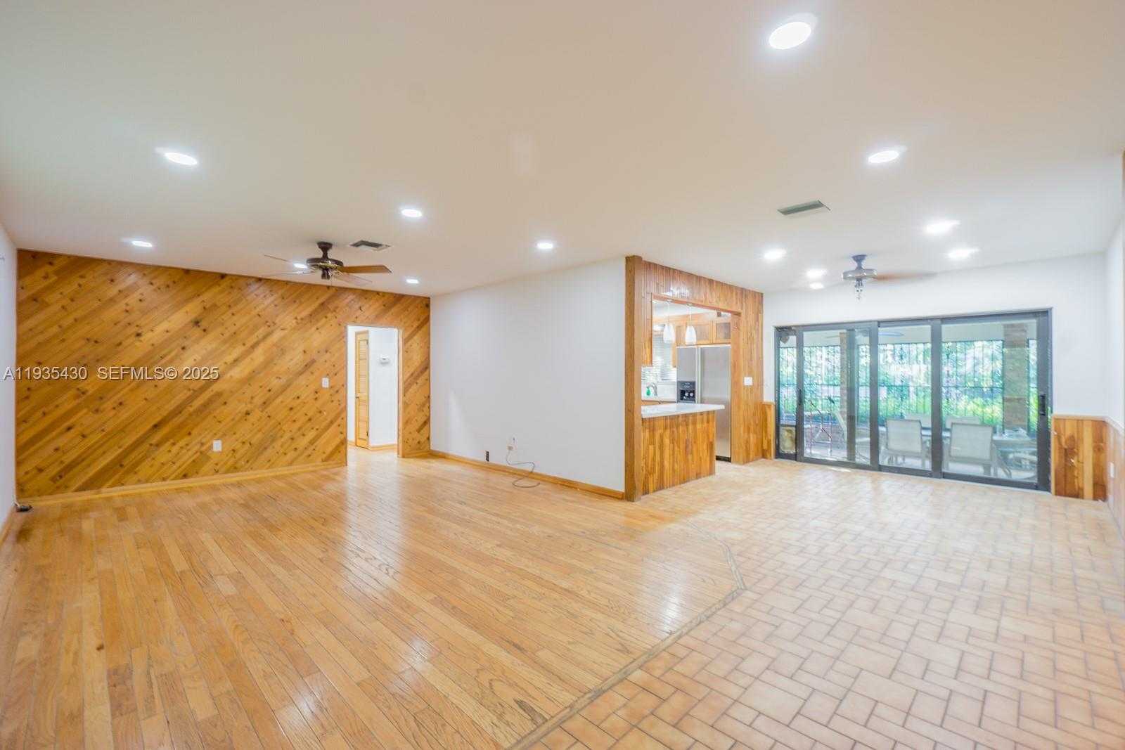 Small Image of 6290 SOUTH WEST 86TH ST, Miami Number 3