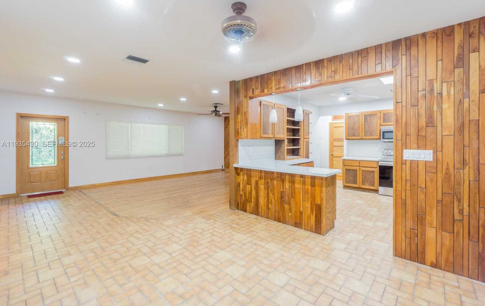 Small Image of 6290 SOUTH WEST 86TH ST, Miami Number 6