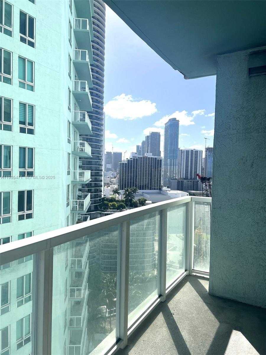Small Image of 1900 NORTH BAYSHORE DR #2117, Miami Number 25