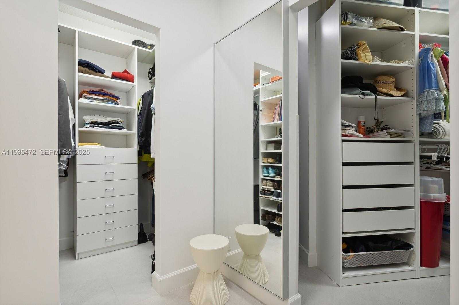 Small Image of 1111 CRANDON BLVD #B101, Key Biscayne Number 5