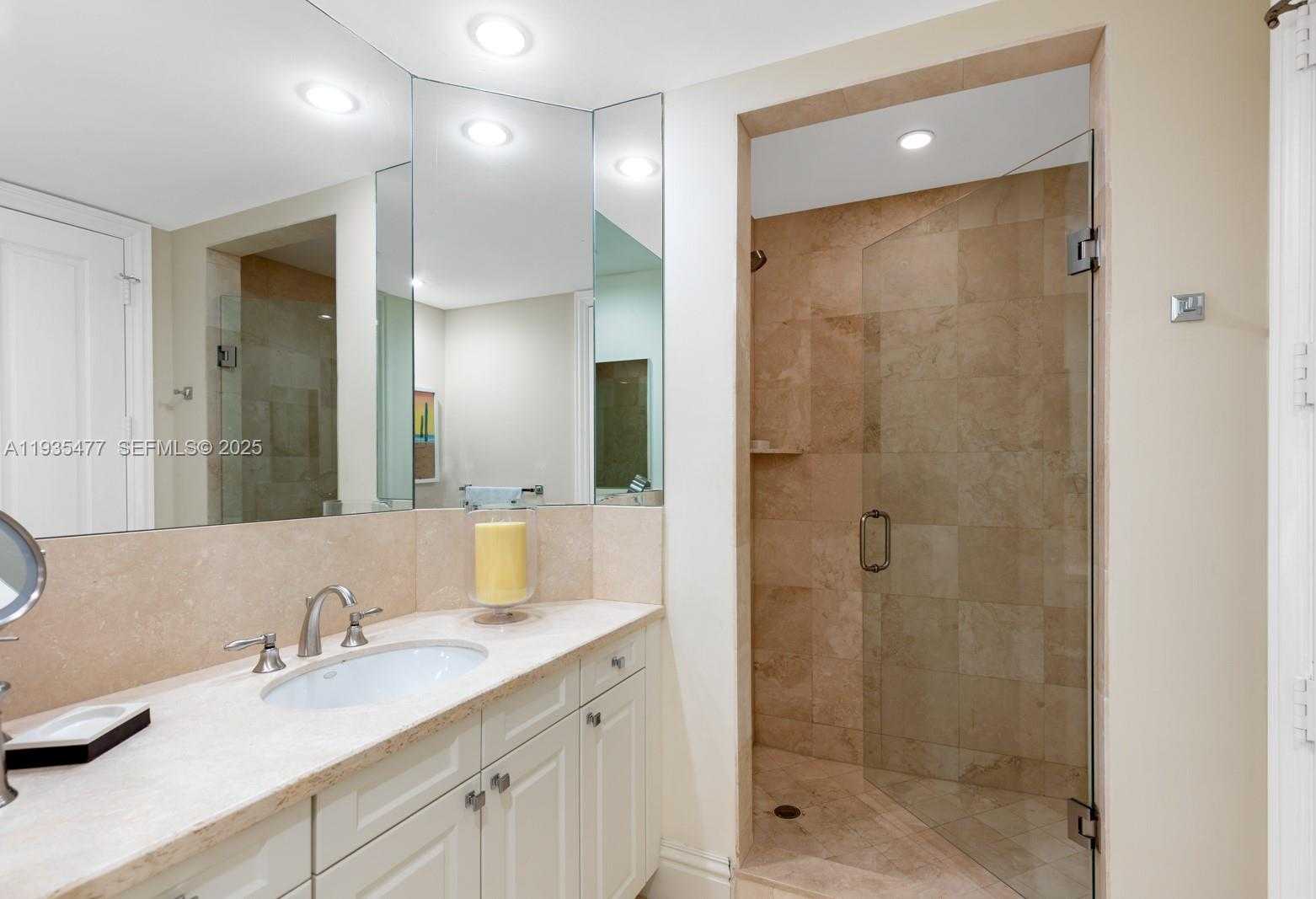 Small Image of 10295 COLLINS AVE #803, Bal Harbour Number 14