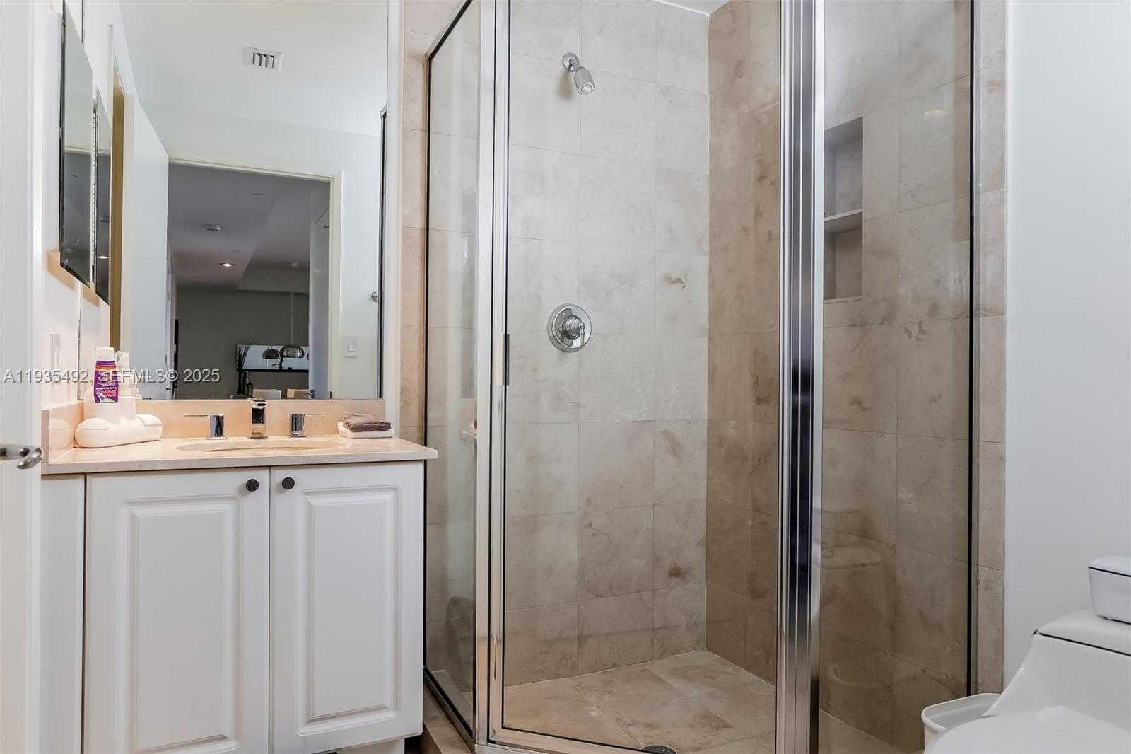 Small Image of 747 CRANDON BLVD #410, Key Biscayne Number 22