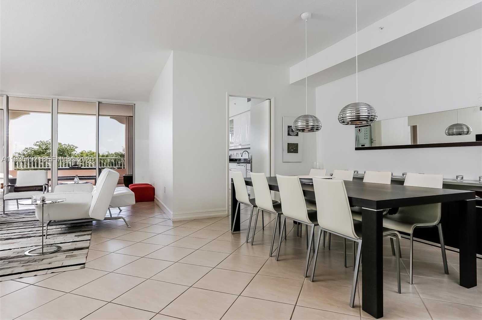 Small Image of 747 CRANDON BLVD #410, Key Biscayne Number 8