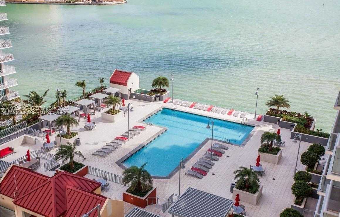 Small Image of 1155 BRICKELL BAY DR #1605, Miami Number 3