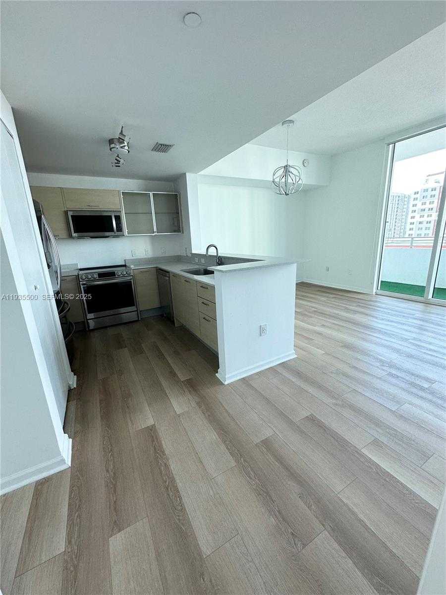Small Image of 350 NORTH EAST 24TH ST #712, Miami Number 5