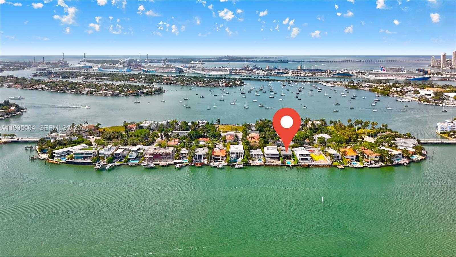 Small Image of 1277 NORTH VENETIAN WAY, Miami Number 35