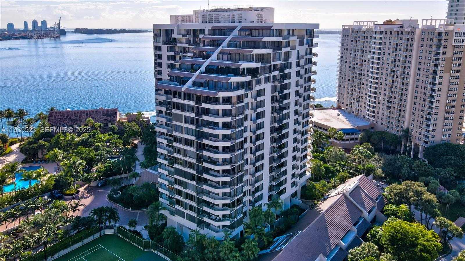 Small Image of 520 BRICKELL KEY DR #A604, Miami Number 24