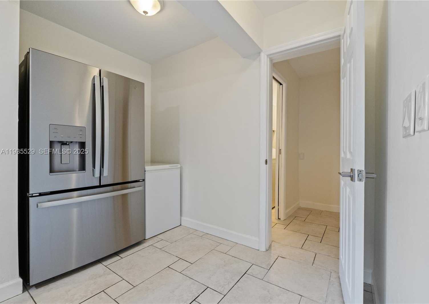 Small Image of 232 SOUTH EAST 6TH ST, Dania Beach Number 12