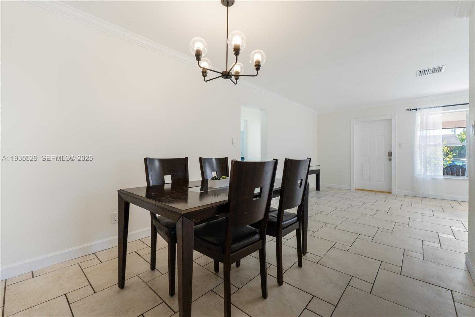 Small Image of 232 SOUTH EAST 6TH ST, Dania Beach Number 7