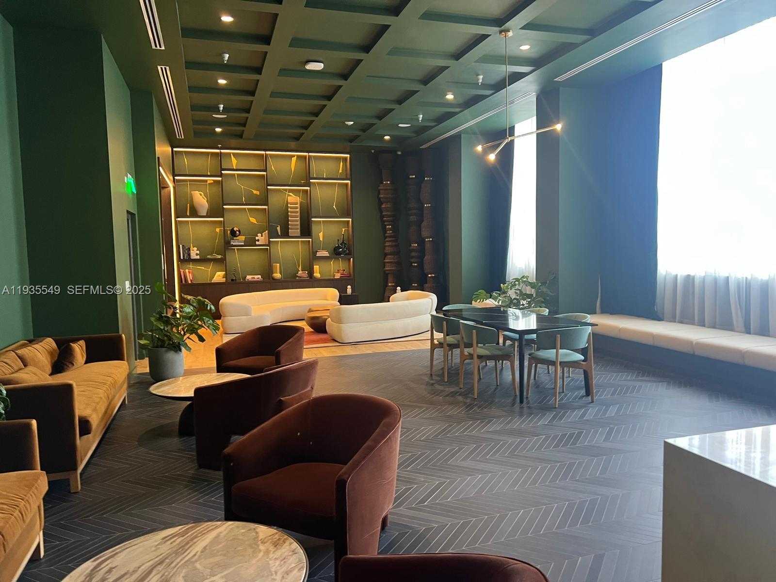 Small Image of 11 NORTH EAST 6 ST #1407, Miami Number 3