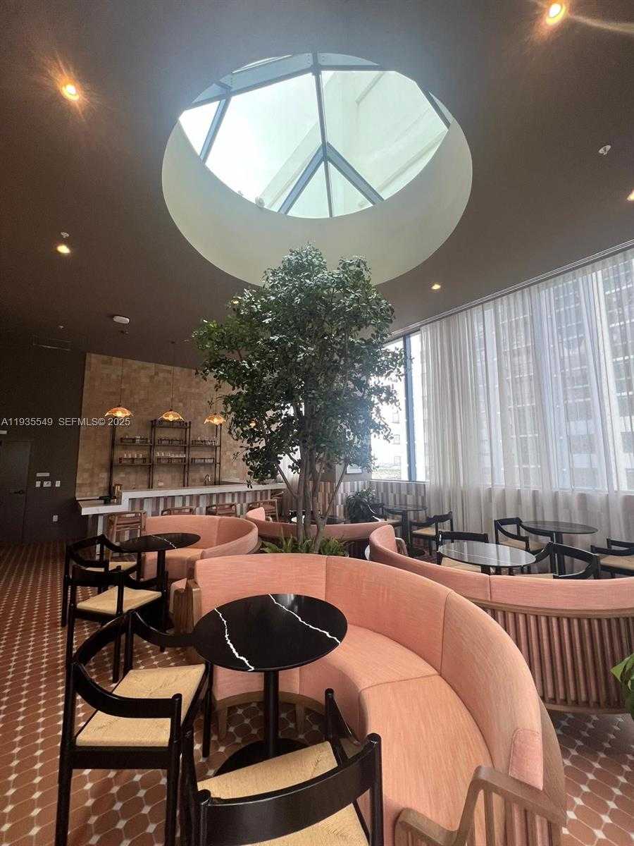 Small Image of 11 NORTH EAST 6 ST #1407, Miami Number 5