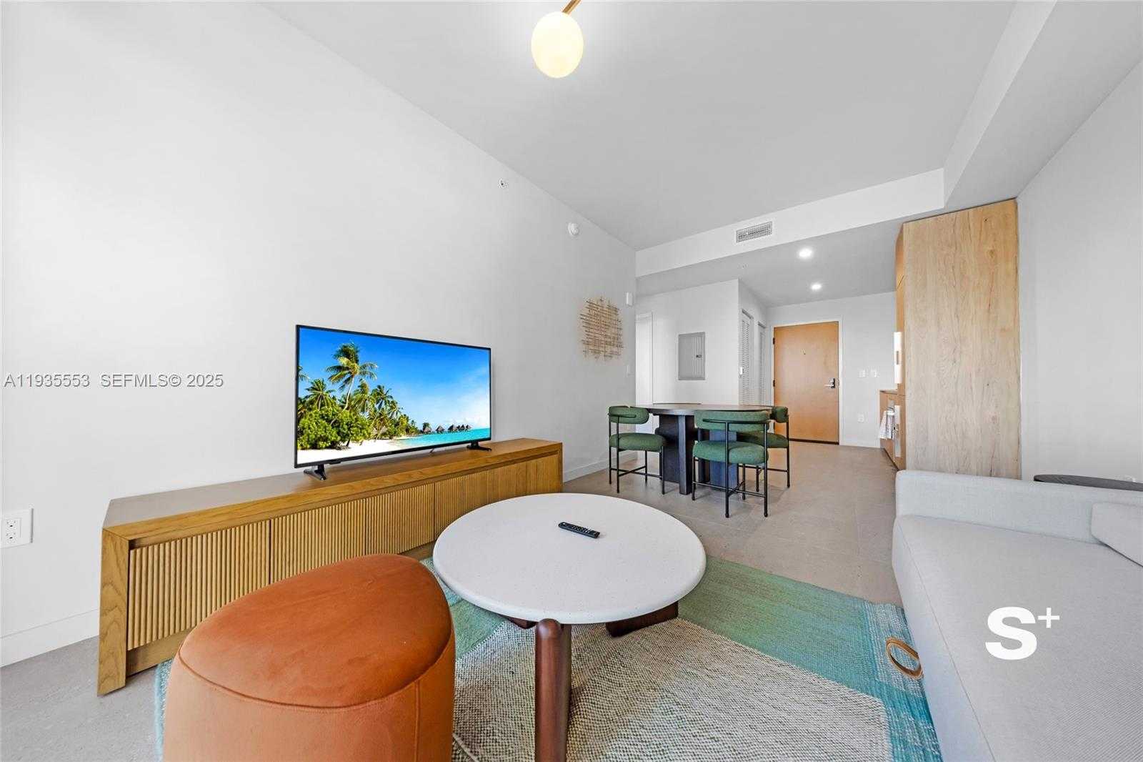 Small Image of 11 6TH ST #1910, Miami Number 1