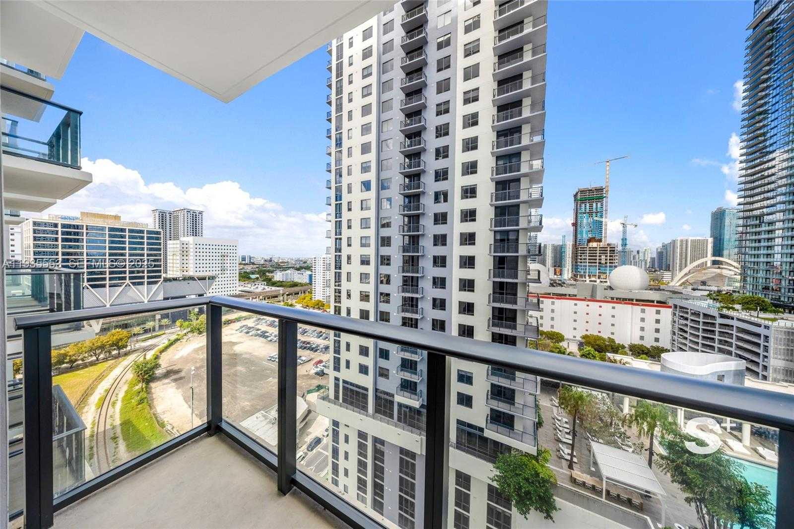 Small Image of 11 6TH ST #1910, Miami Number 26