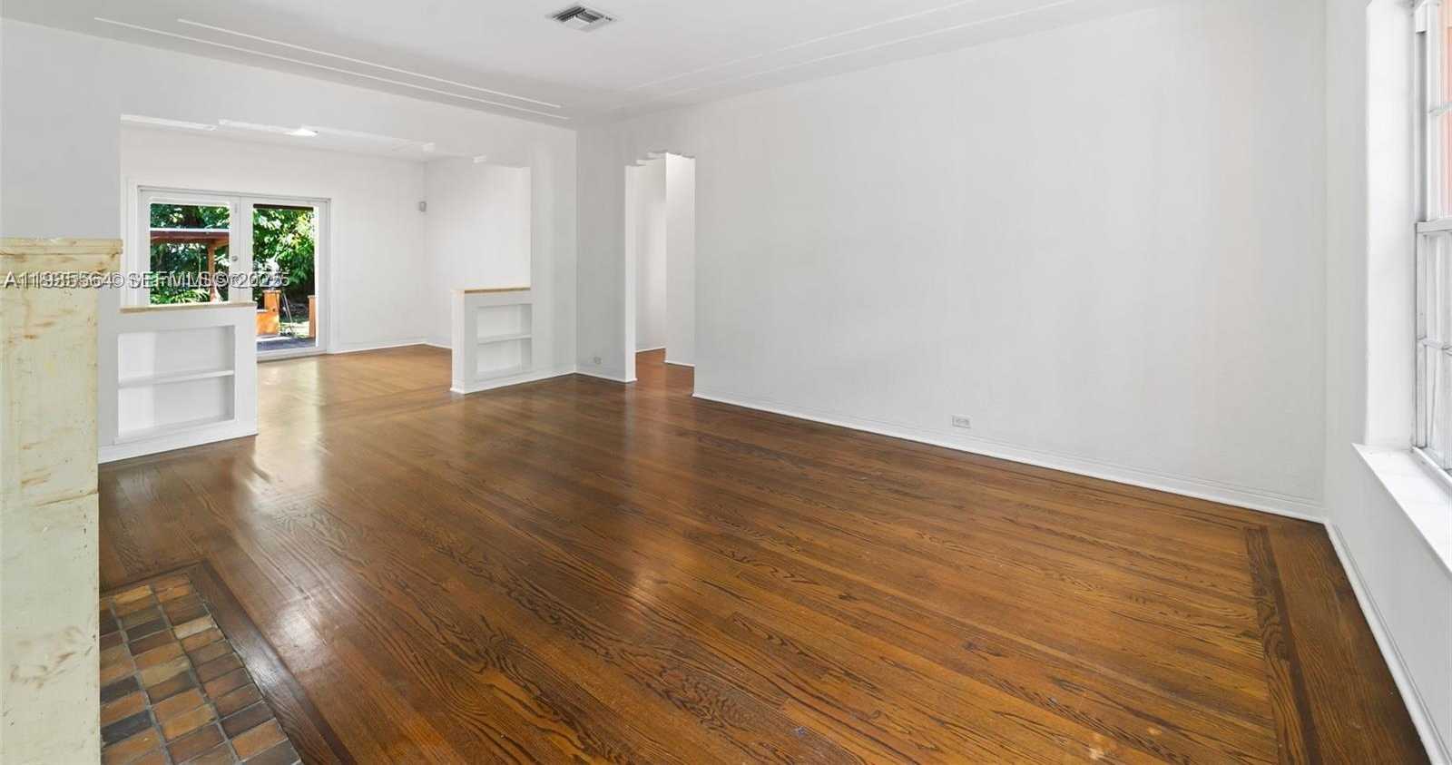 Small Image of 911 NORTH EAST 72ND TER, Miami Number 6