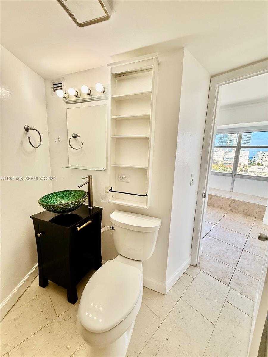 Small Image of 1881 WASHINGTON AVE #8D, Miami Beach Number 11