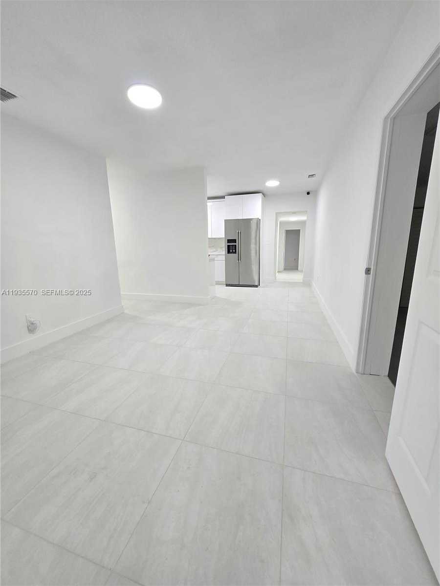 Small Image of 10730 SOUTH WEST 149TH TER, Miami Number 3