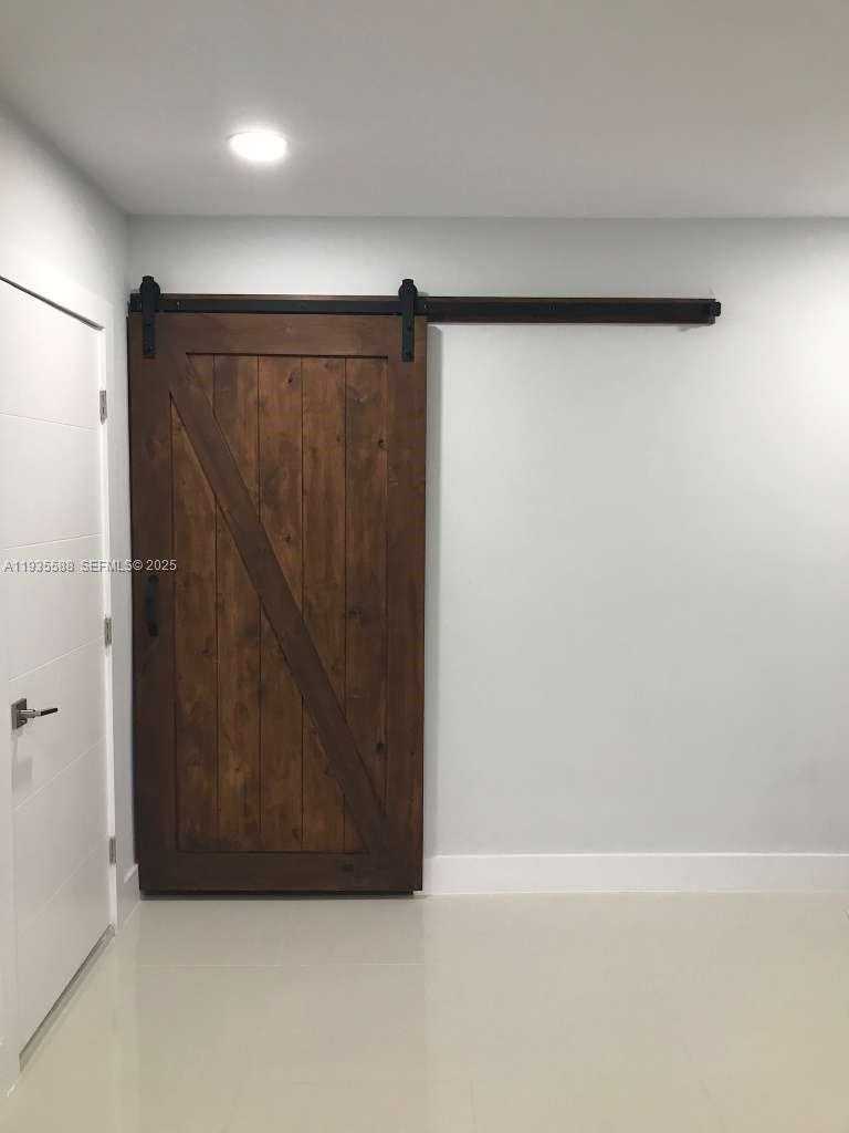 Small Image of 3880 NORTH WEST 179TH ST, Miami Gardens Number 15