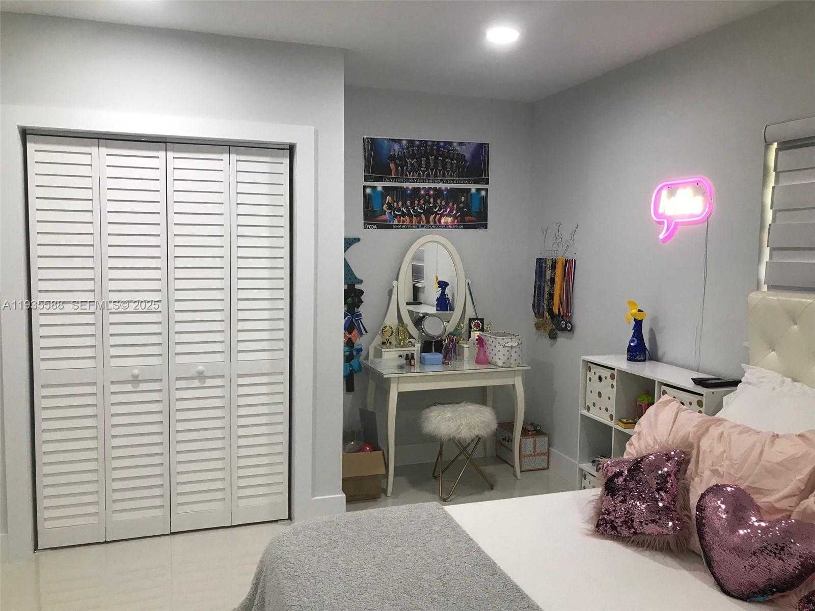 Small Image of 3880 NORTH WEST 179TH ST, Miami Gardens Number 19