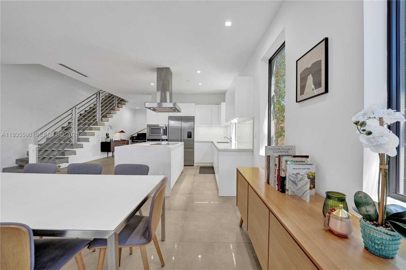 Small Image of 3465 SOUTH WEST 3RD AVE, Miami Number 22