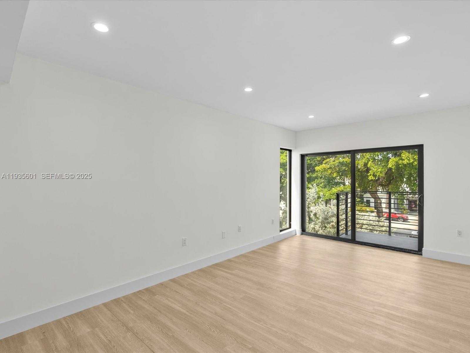 Small Image of 1134 71ST ST #3, Miami Beach Number 23