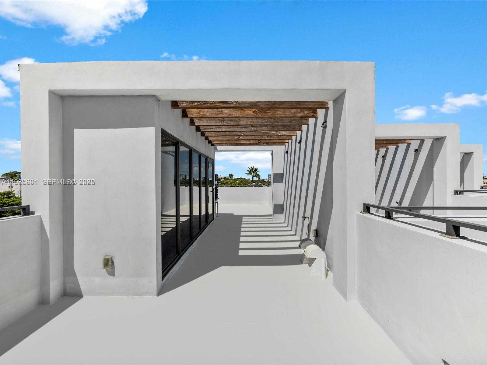 Small Image of 1134 71ST ST #3, Miami Beach Number 38