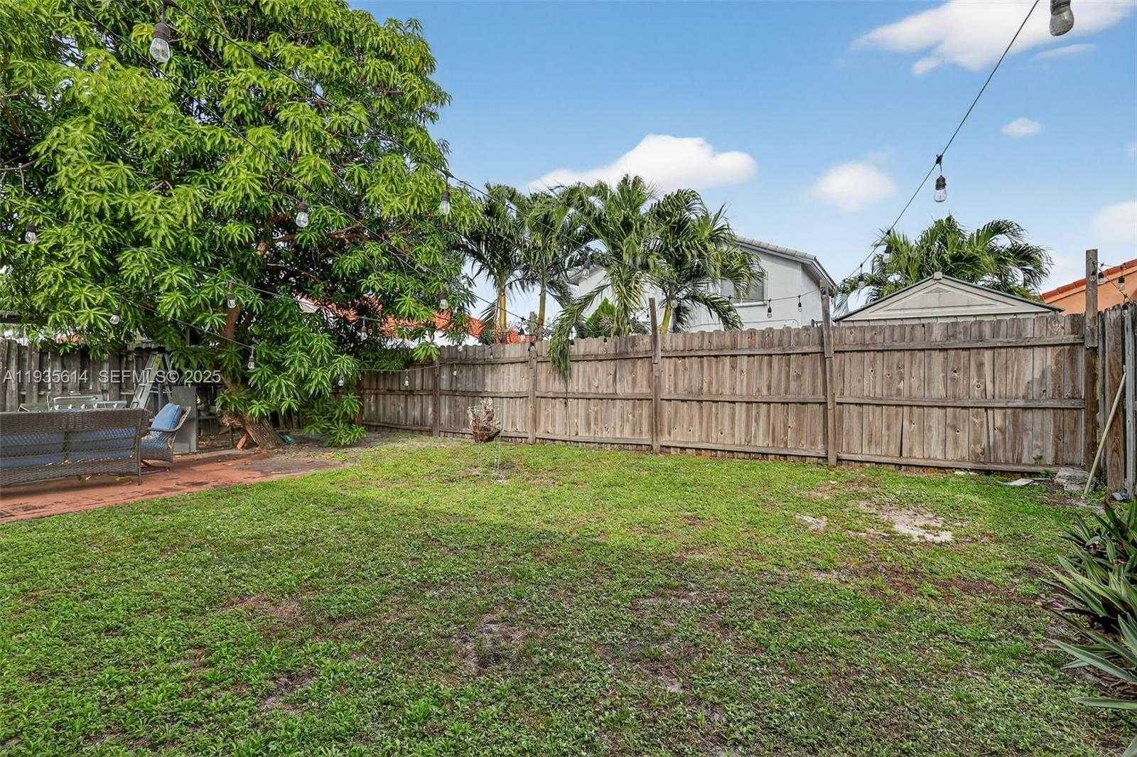 Small Image of 5571 NORTH WEST 188TH ST, Miami Gardens Number 34